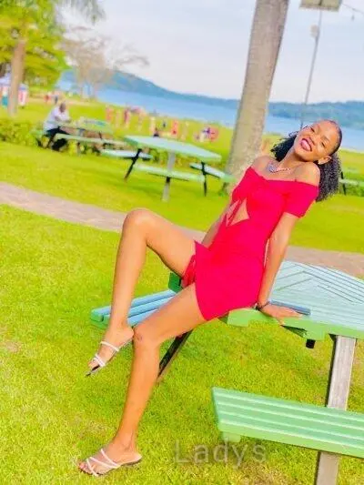 Merry, 21 years old Doha escort girl with big tits, height sm, Weight kg