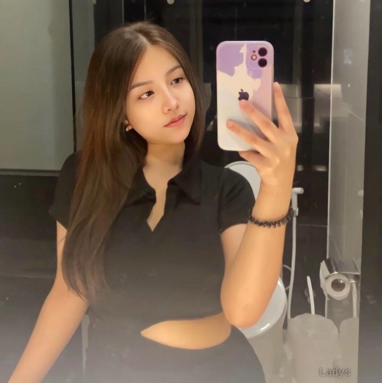 Mie, 23 years old Doha escort girl with big tits, height 163 sm, Weight kg