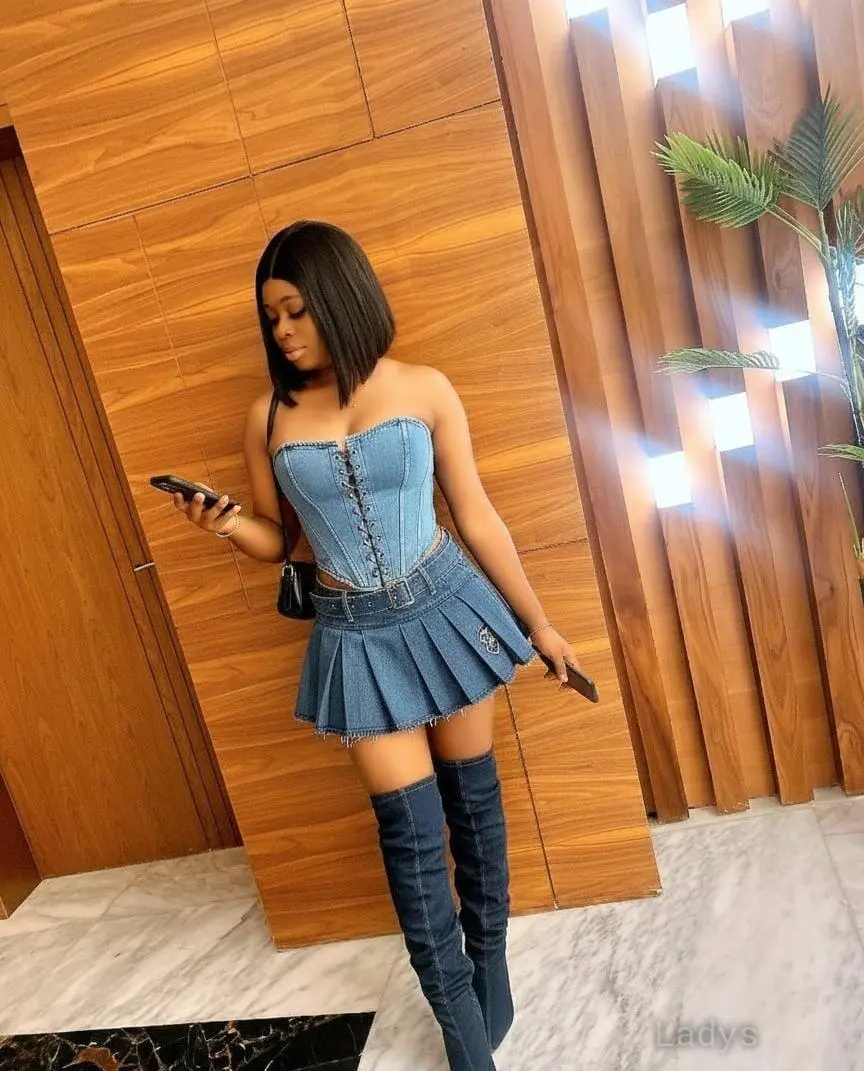Samira, 23 years old Doha escort girl with big tits, height 173 sm, Weight kg
