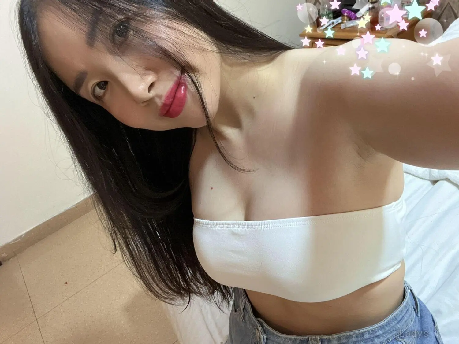 Simran, 27 years old Doha escort girl with big tits, height 168 sm, Weight  kg