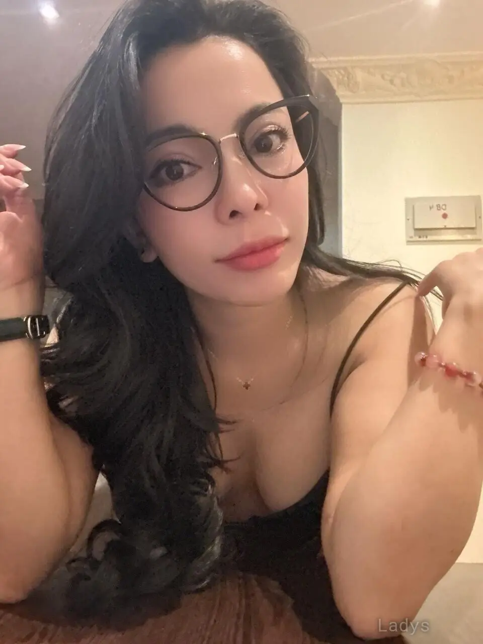 Annya, 24 years beautiful nude Doha escorts girl, height 168 sm, Weight kg