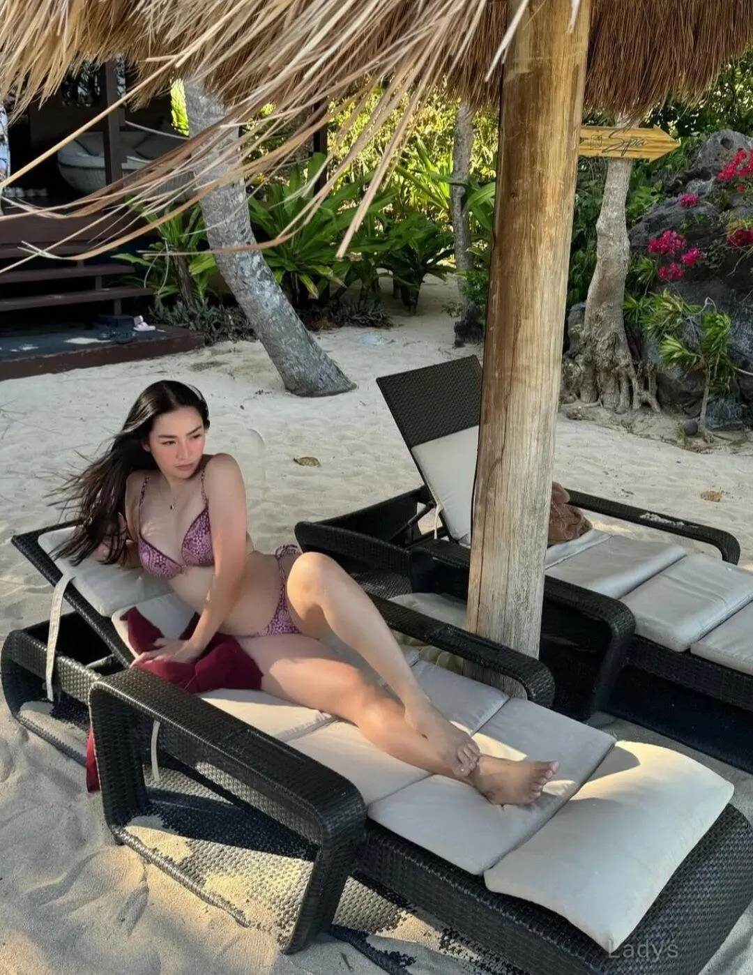 Cathy,  years beautiful nude Doha escorts girl, height  sm, Weight  kg
