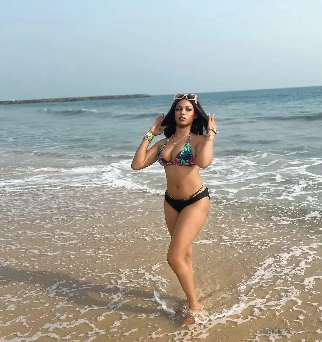 Ellacy, 26 years beautiful nude Doha escorts girl, height 171 sm, Weight  kg