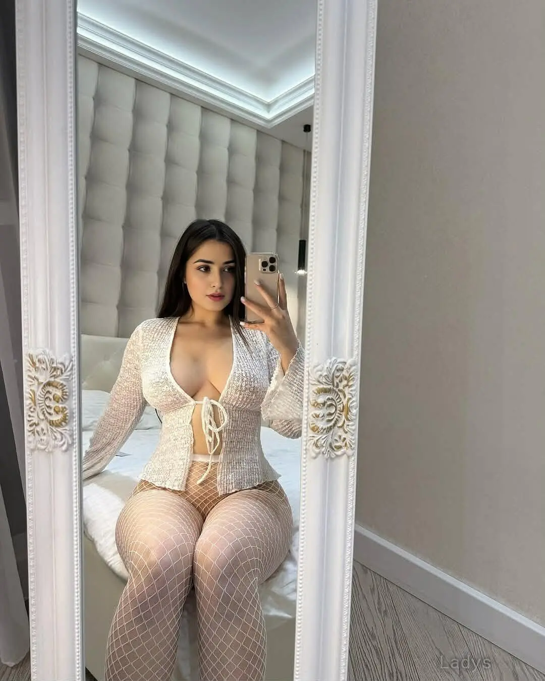 Hana, 24 years beautiful nude Doha escorts girl, height 170 sm, Weight  kg