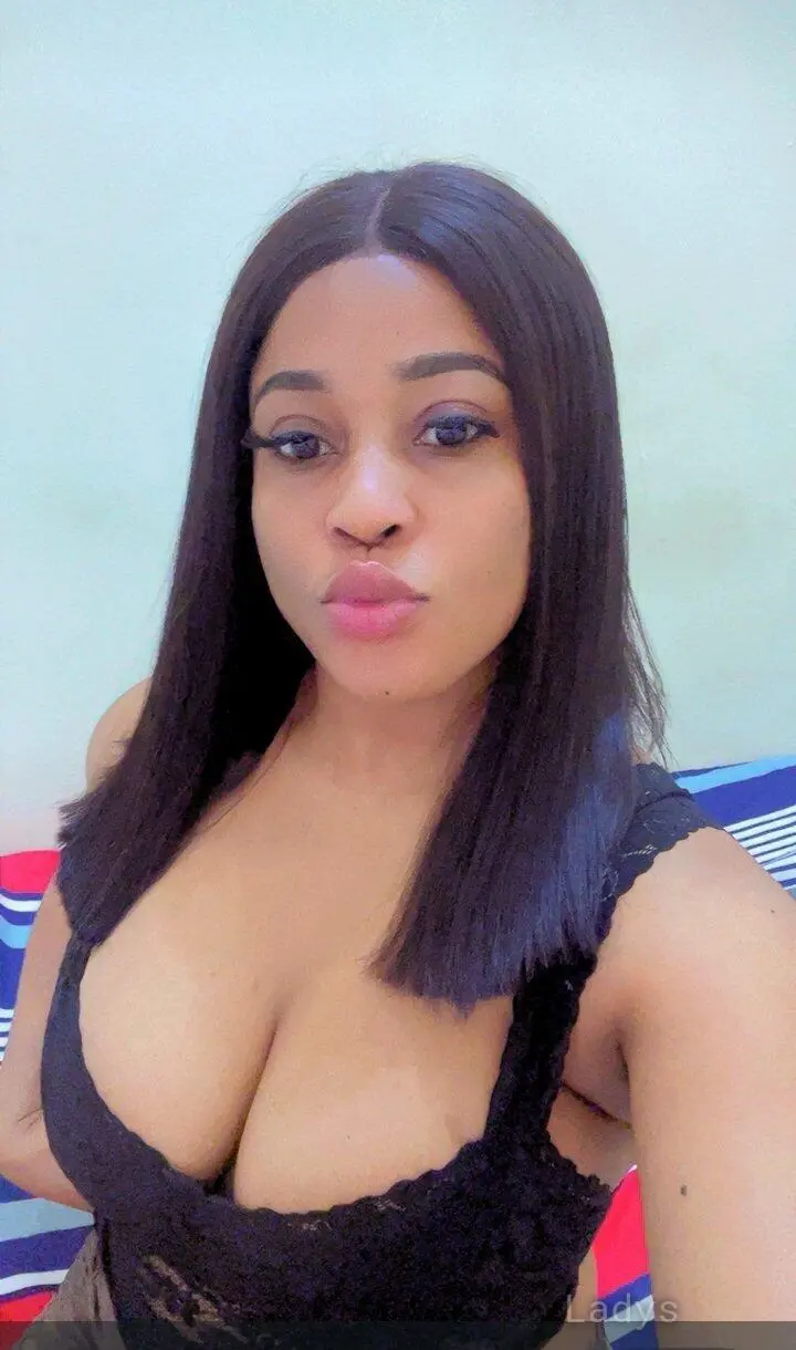 Jasmine, 23 years beautiful nude Doha escorts girl, height 180 sm, Weight kg