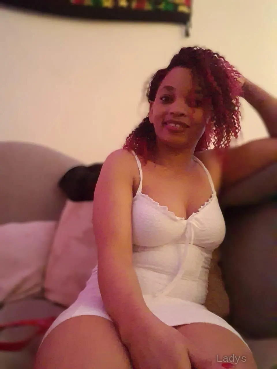 Jennifer, 24 years beautiful nude Doha escorts girl, height sm, Weight kg