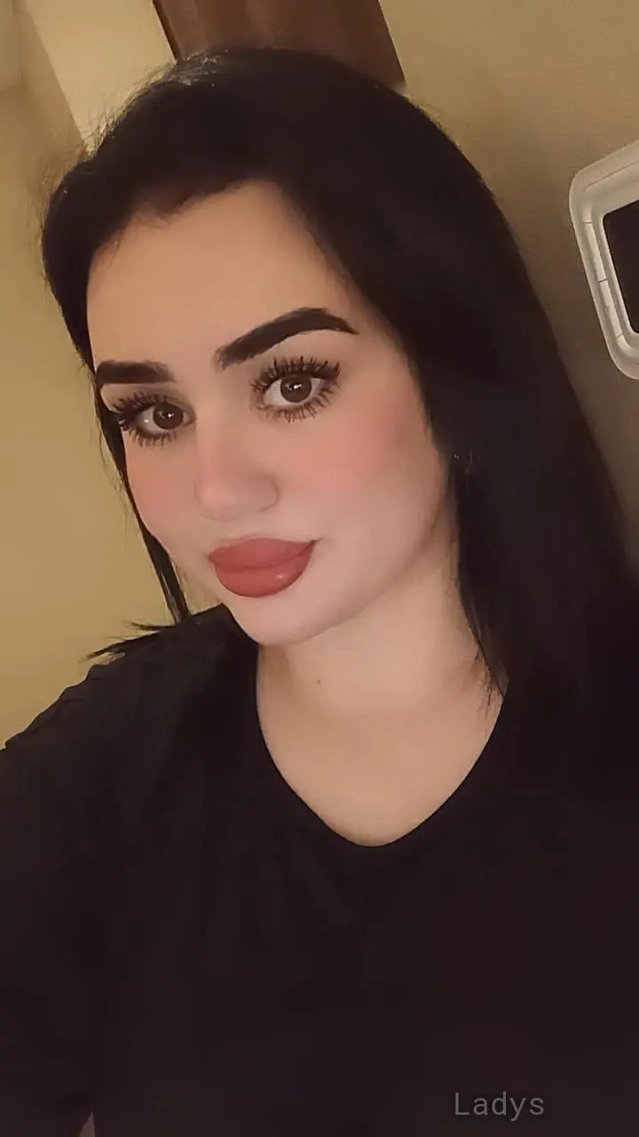 Karina, years beautiful nude Doha escorts girl, height sm, Weight kg