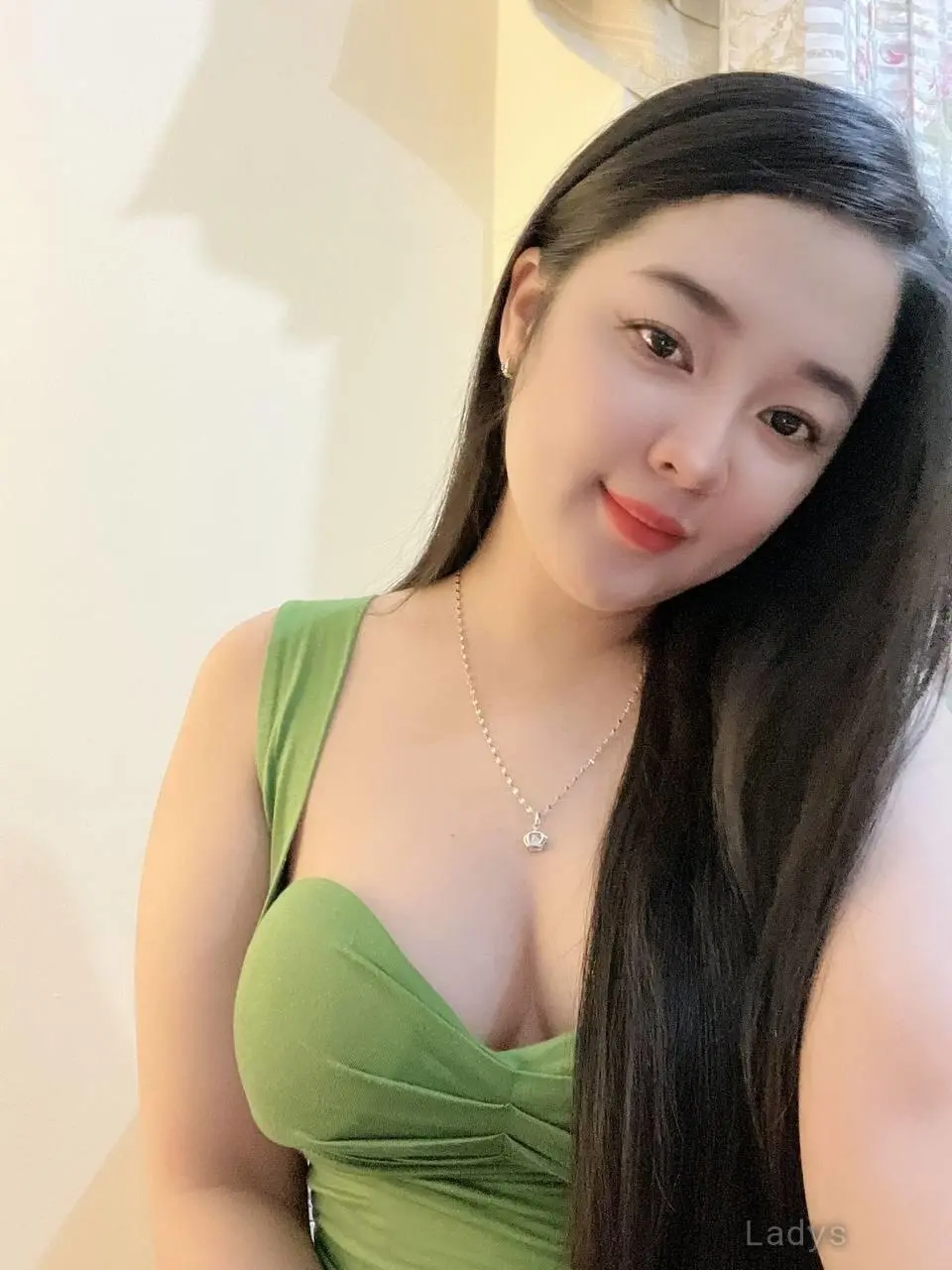 Mina, 23 years beautiful nude Doha escorts girl, height 168 sm, Weight  kg