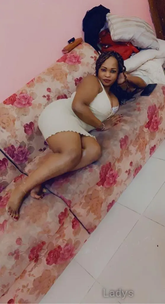 Noreen, 22 years beautiful nude Doha escorts girl, height sm, Weight kg