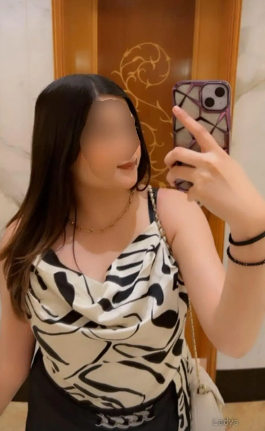 Priya, 26 years beautiful nude Doha escorts girl, height  sm, Weight  kg