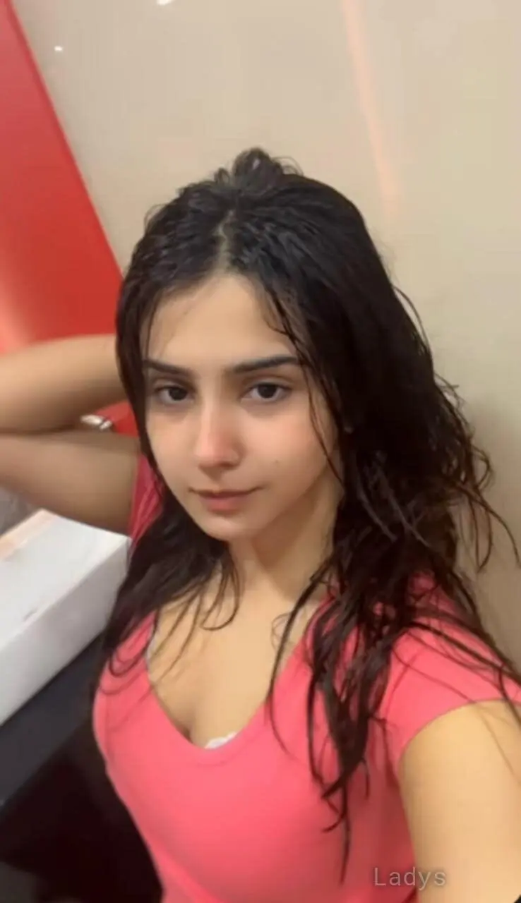 Quanvip, 28 years beautiful nude Doha escorts girl, height 166 sm, Weight kg