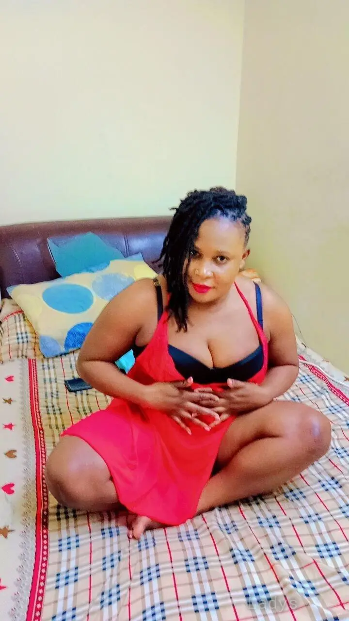 Sonia, 24 years beautiful nude Doha escorts girl, height sm, Weight kg
