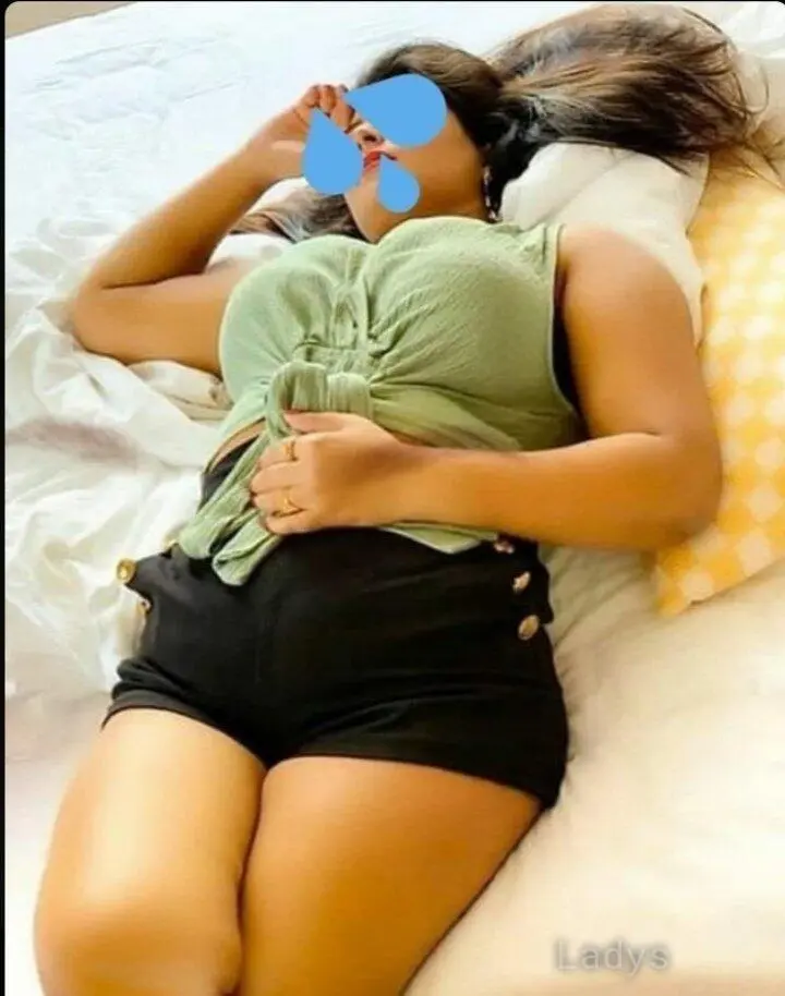 Veni, 25 years beautiful nude Doha escorts girl, height  sm, Weight  kg