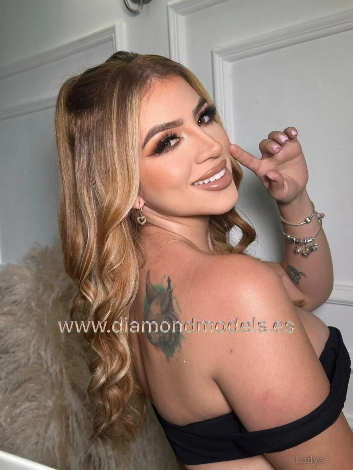 Ava, 24 years sexy hot local Doha excorts girl, height 168 sm, Weight  kg