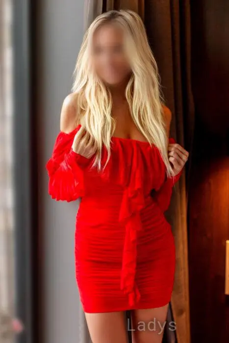 Jenny, 38 years beautiful nude Dresden escorts girl, height 162 sm, Weight 49 kg