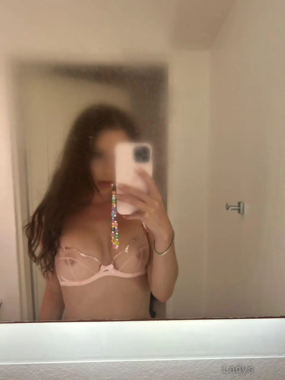 Nina, 27 years beautiful nude Dresden escorts girl, height 170 sm, Weight 54 kg