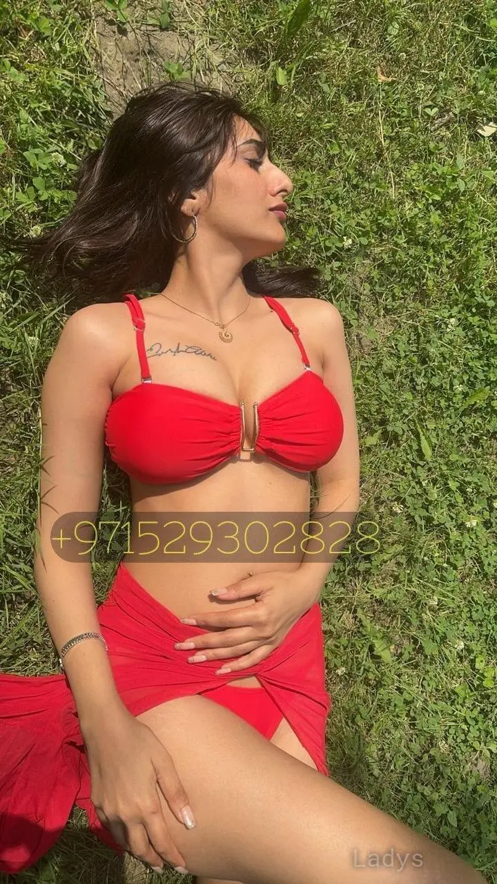 Anaya, 23 years old Dubai escort girl with big tits, height 169 sm, Weight kg