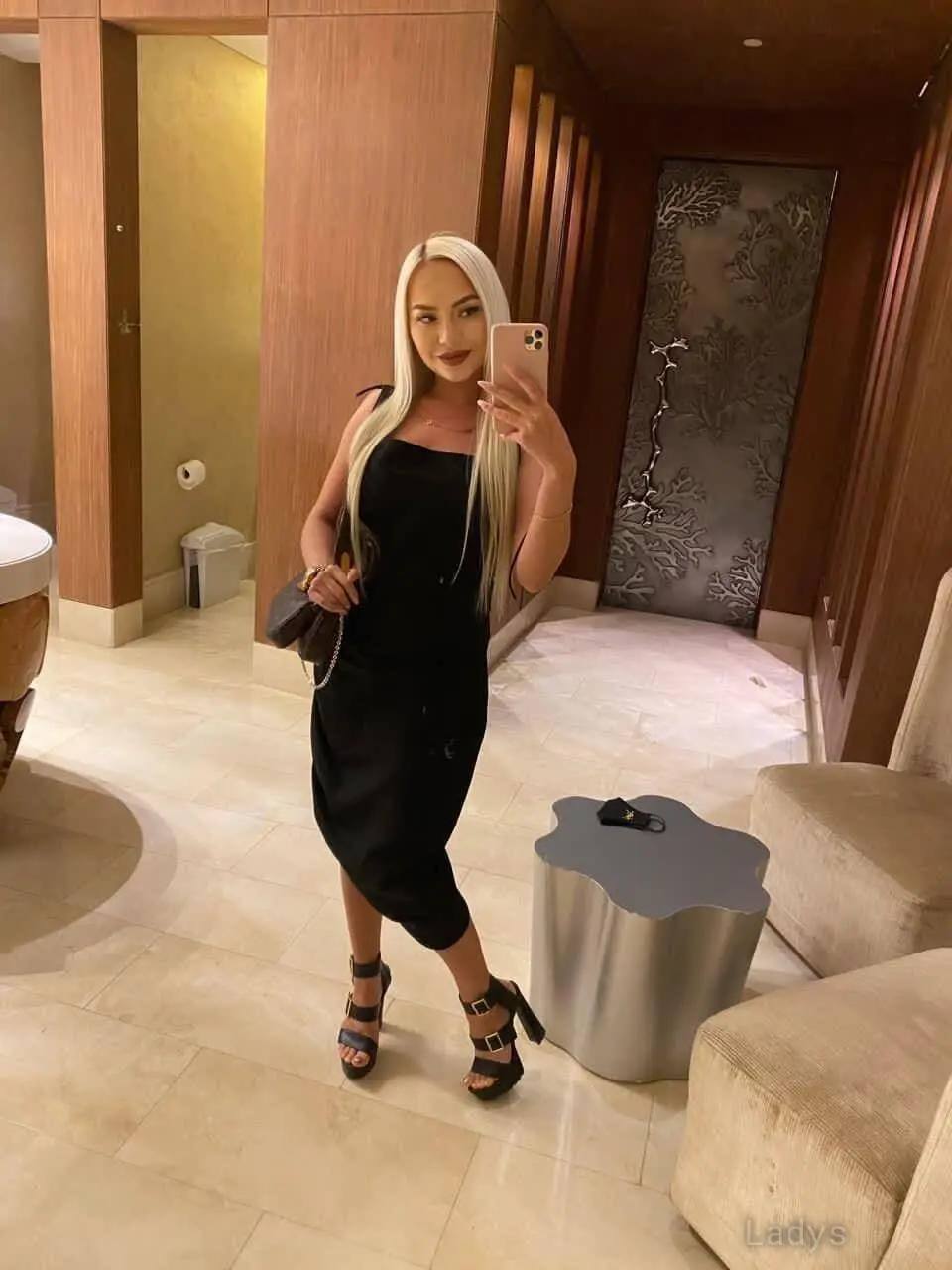Arina, 22 years old Dubai escort girl with big tits, height 165 sm, Weight kg