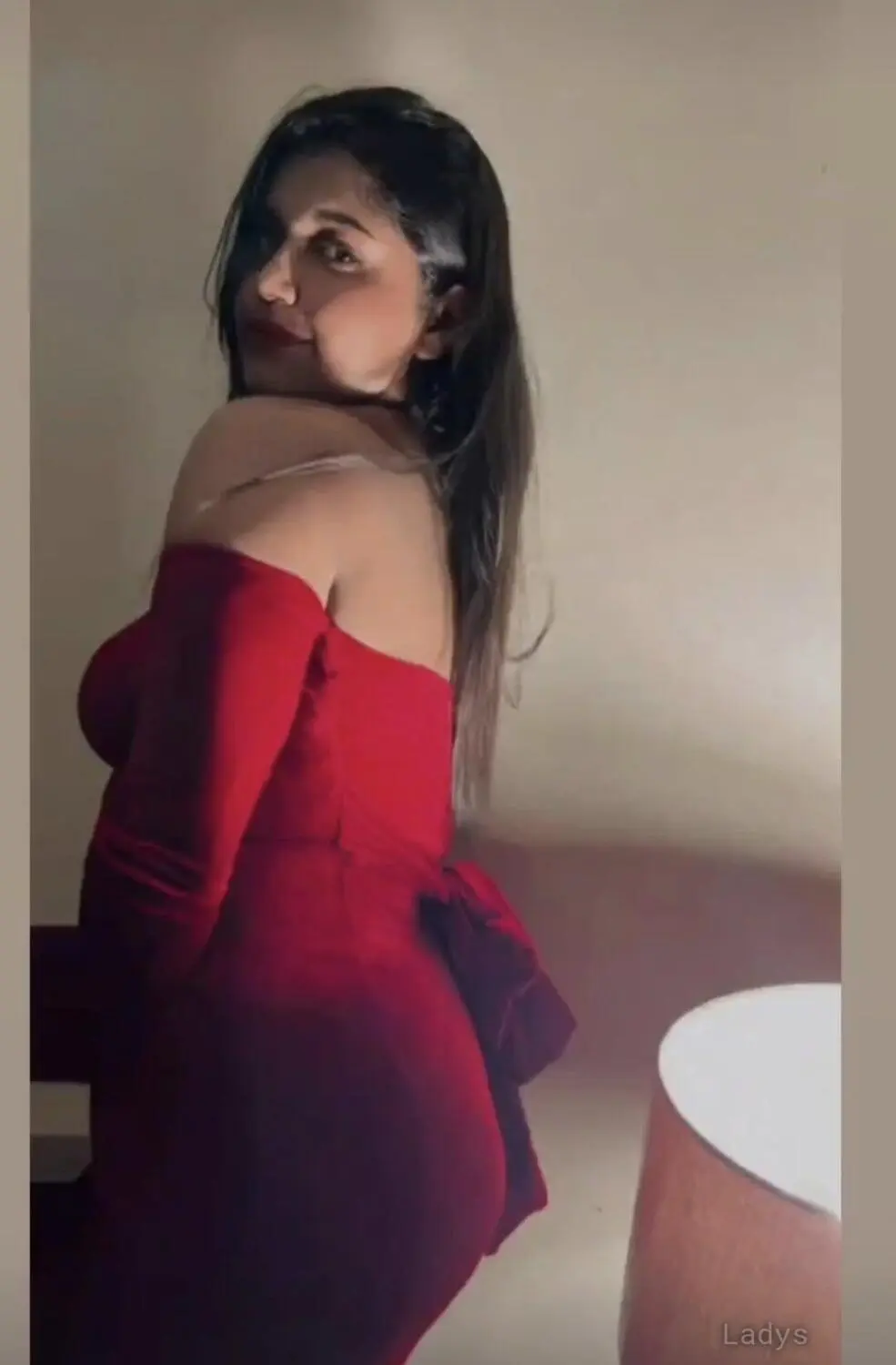 Bella, 26 years old Dubai escort girl with big tits, height 174 sm, Weight  kg