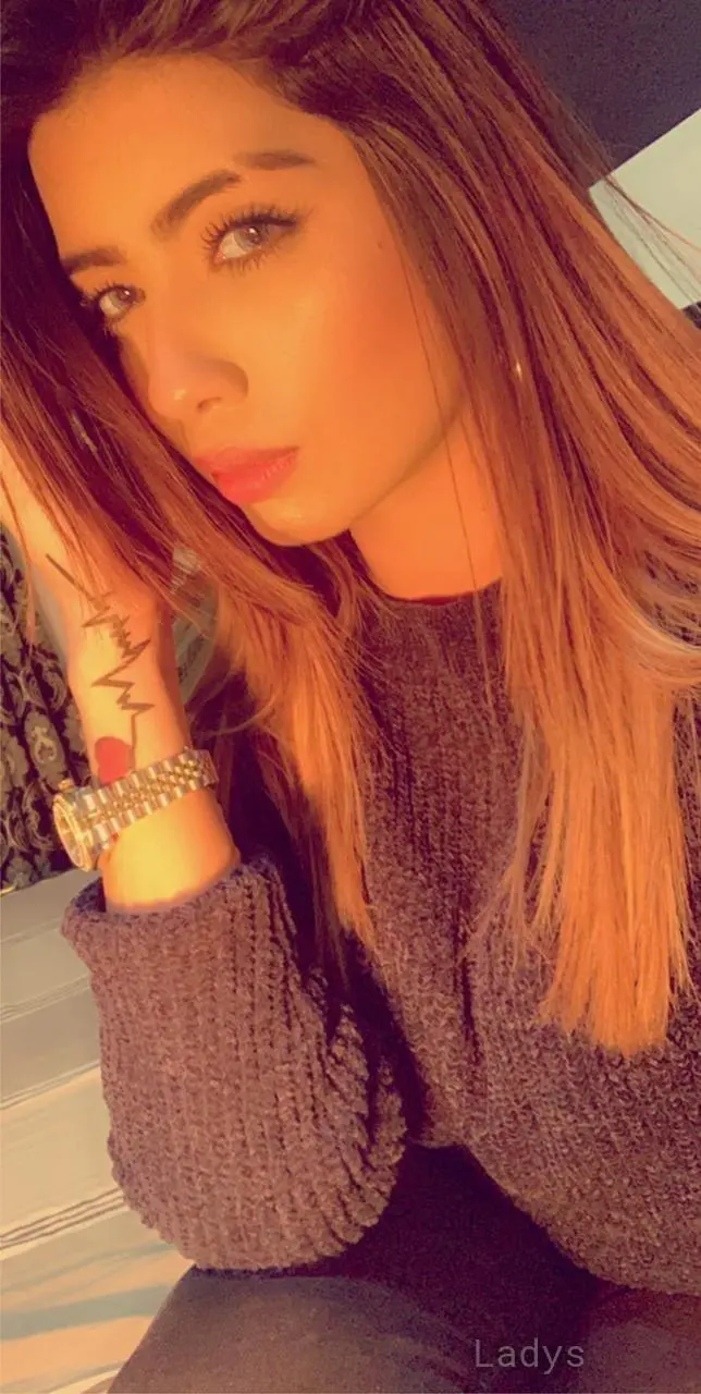 Binish Arabian1, 22 years old Dubai escort girl with big tits, height 180 sm, Weight  kg
