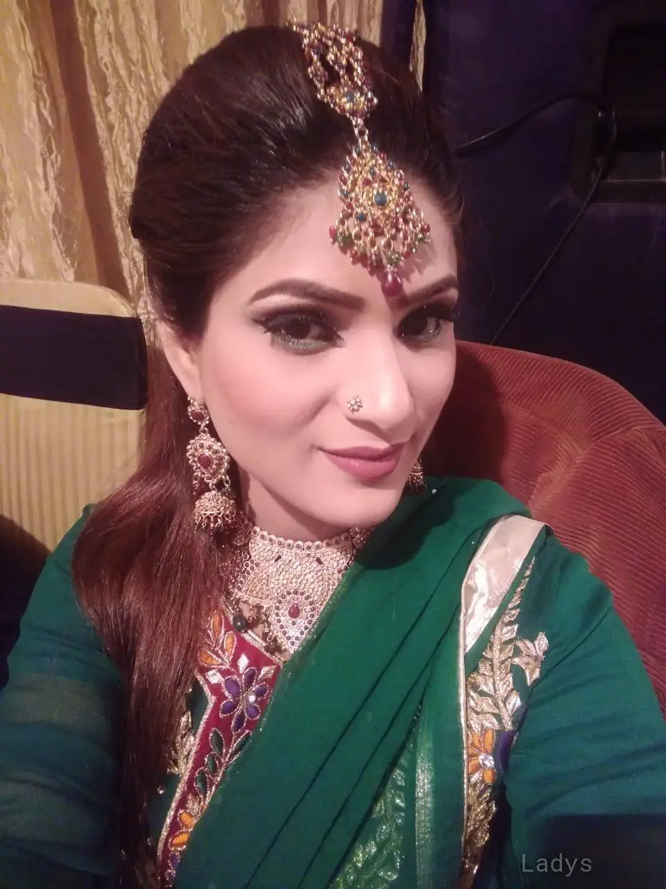 Hina Sharma Indian Model, 23 years old Dubai escort girl with big tits, height 167 sm, Weight  kg