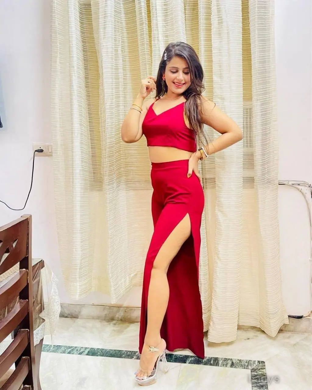 Monika Indian Girl1, 23 years old Dubai escort girl with big tits, height 167 sm, Weight  kg