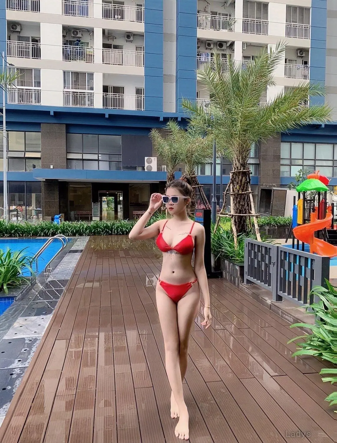 Oralie-New-Real-Rimming-Cim-Anal, 20 years old Dubai escort girl with big tits, height 168 sm, Weight kg
