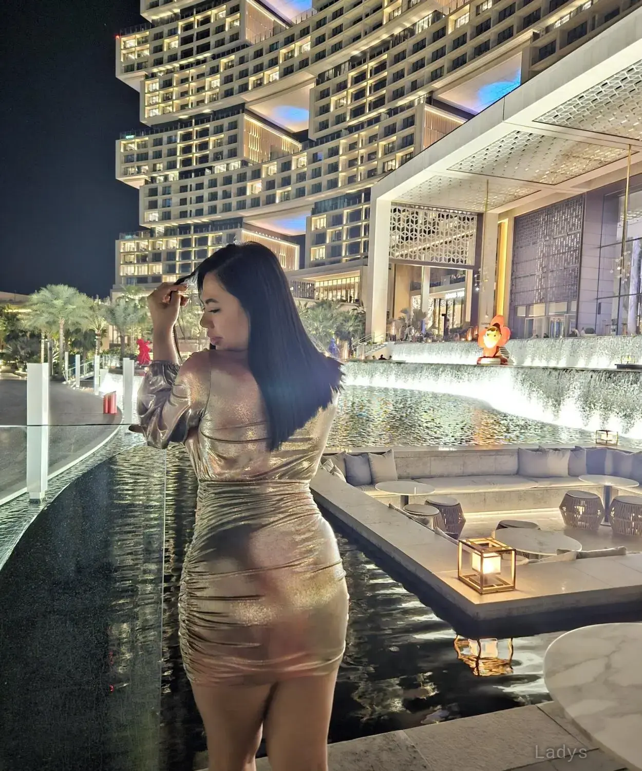 Sophia, 26 years old Dubai escort girl with big tits, height 164 sm, Weight 56 kg