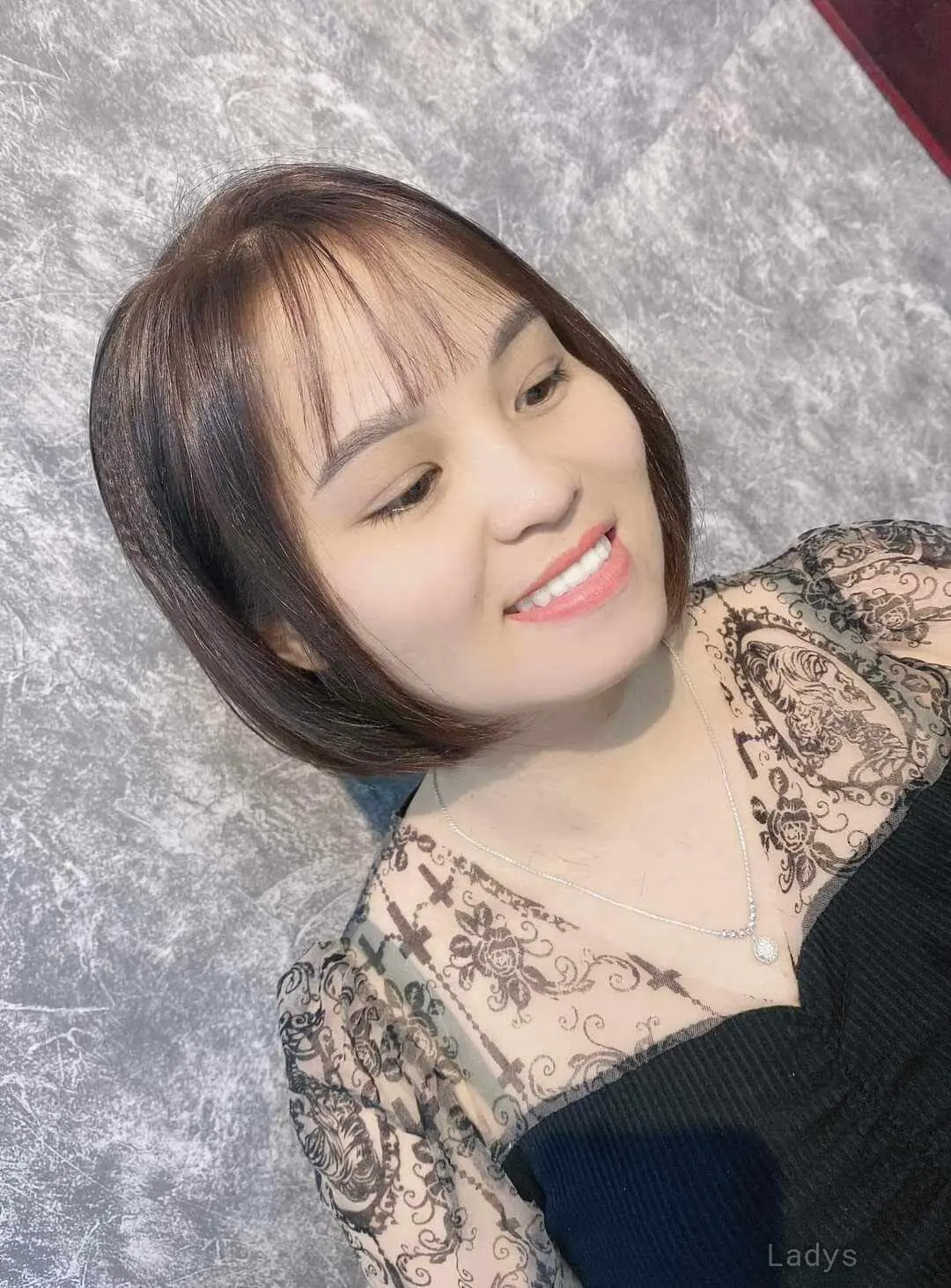 Alisa, 23 years beautiful nude Dubai escorts girl, height 167 sm, Weight  kg