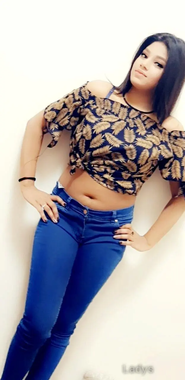 Aliya Busty Girl, 23 years beautiful nude Dubai escorts girl, height 167 sm, Weight kg