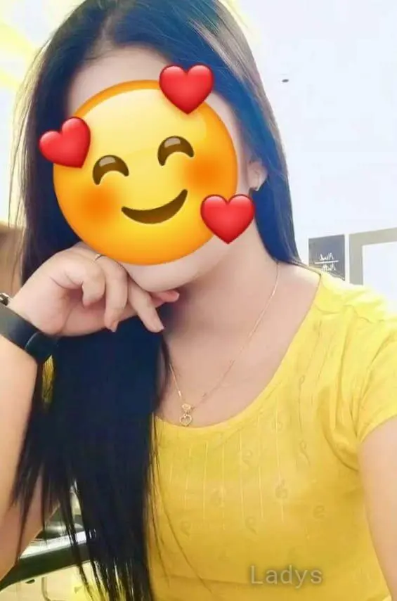 Ammu, 22 years beautiful nude Dubai escorts girl, height 172 sm, Weight kg