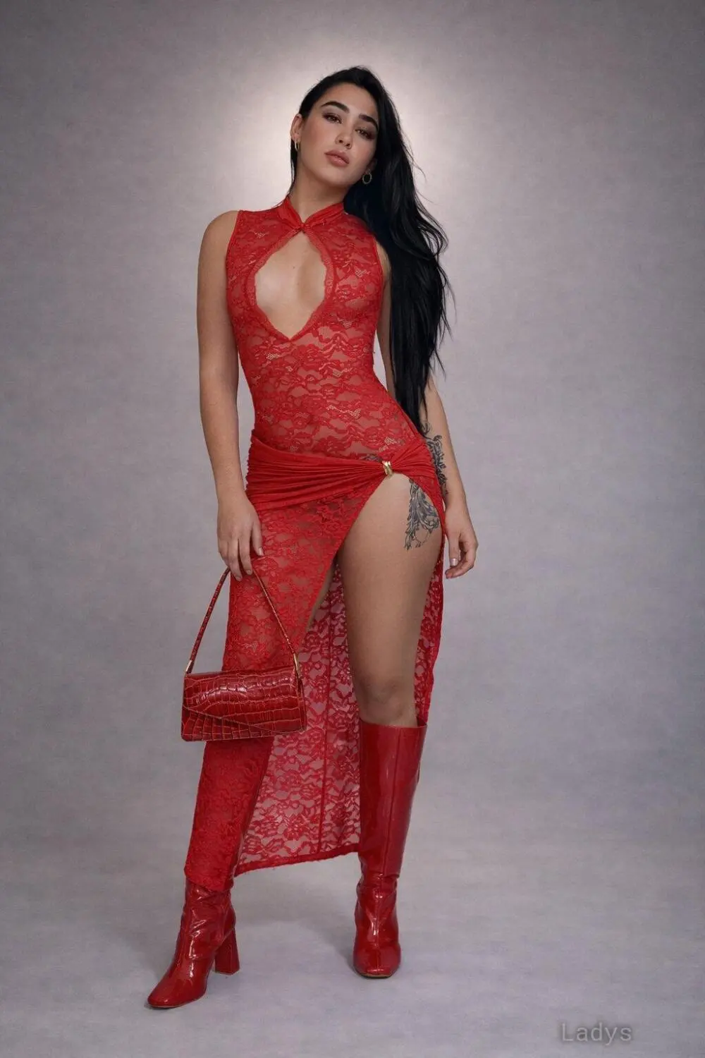 Ava, 23 years beautiful nude Dubai escorts girl, height 170 sm, Weight kg