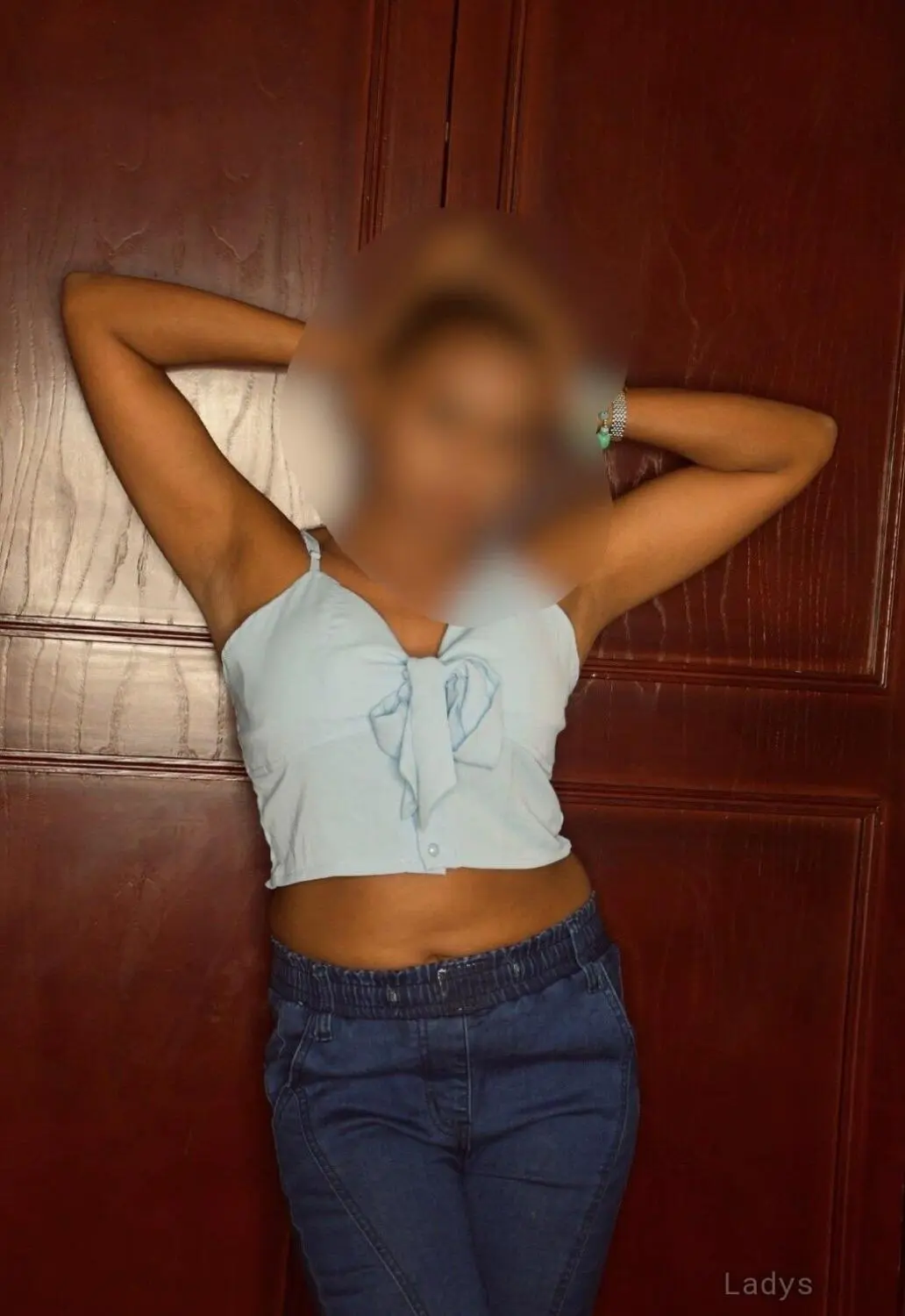 Independent Indian Kerala Escort outcall, 25 years beautiful nude Dubai escorts girl, height 156 sm, Weight  kg