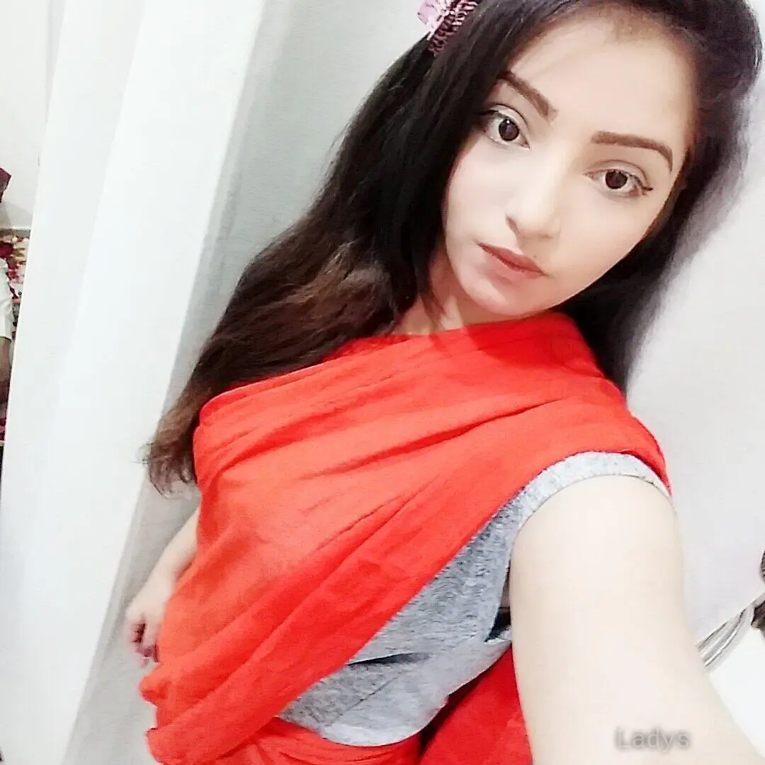 KARA, 21 years beautiful nude Dubai escorts girl, height 167 sm, Weight kg