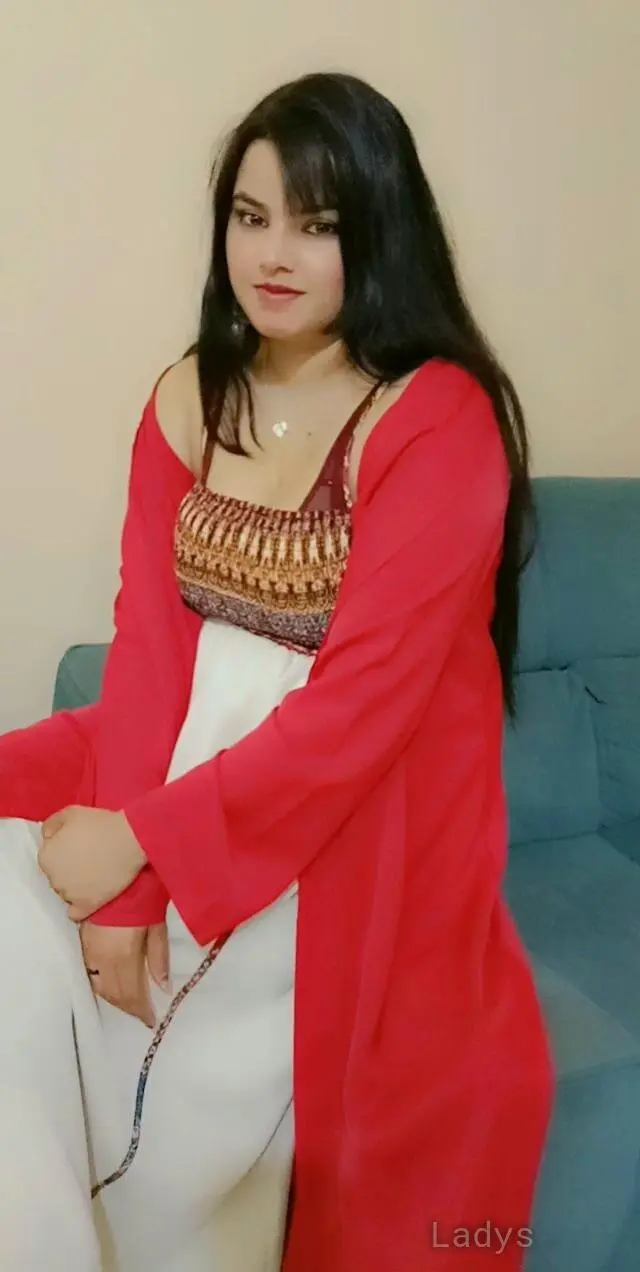 Mishal, 24 years beautiful nude Dubai escorts girl, height 162 sm, Weight  kg