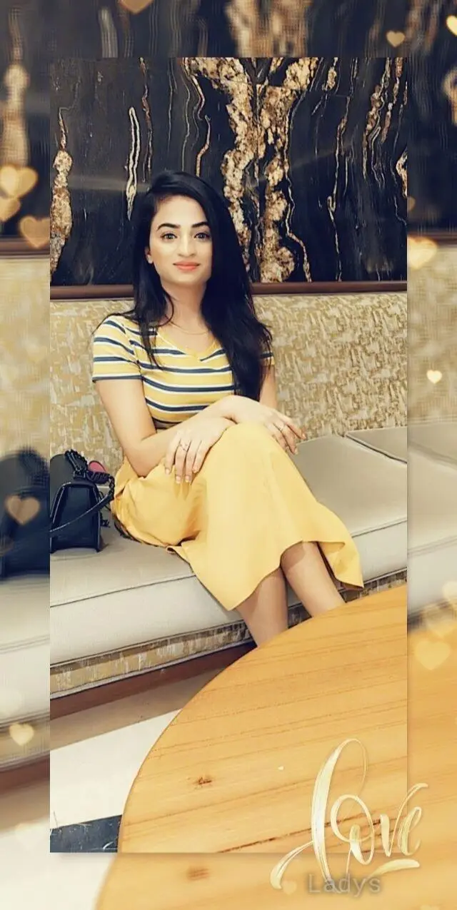 Mishi Agarwal250, 26 years beautiful nude Dubai escorts girl, height 172 sm, Weight  kg