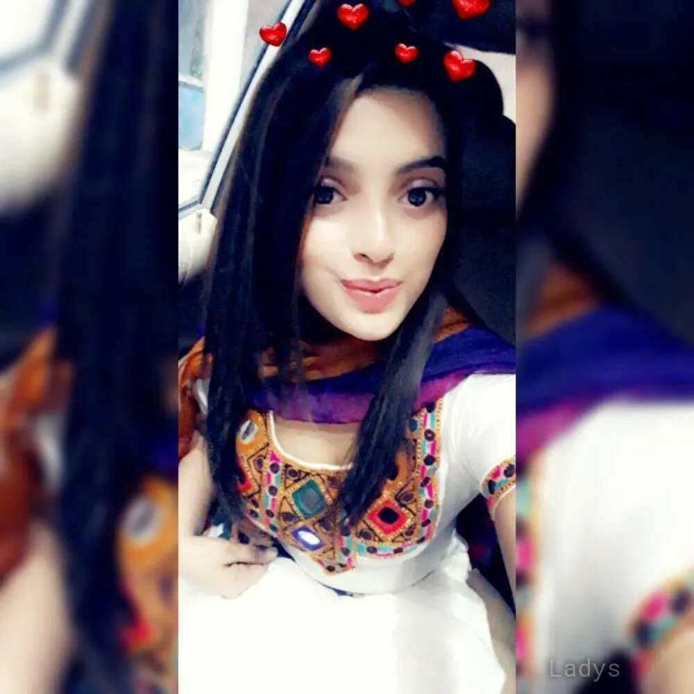 Mona, 23 years beautiful nude Dubai escorts girl, height 167 sm, Weight  kg