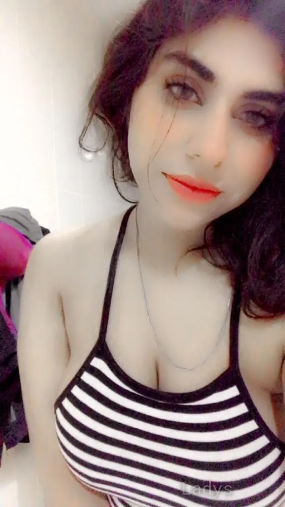 Neha, 22 years beautiful nude Dubai escorts girl, height 196 sm, Weight  kg