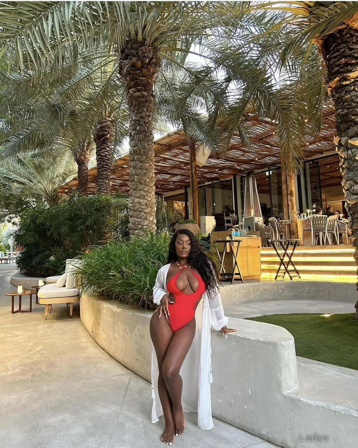 Priscilla, 24 years beautiful nude Dubai escorts girl, height 165 sm, Weight  kg