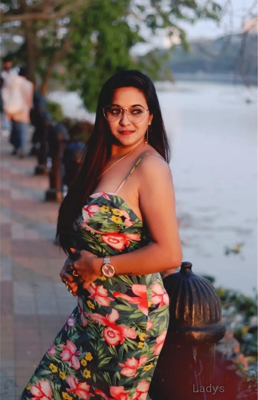 Rani, 24 years beautiful nude Dubai escorts girl, height 167 sm, Weight  kg
