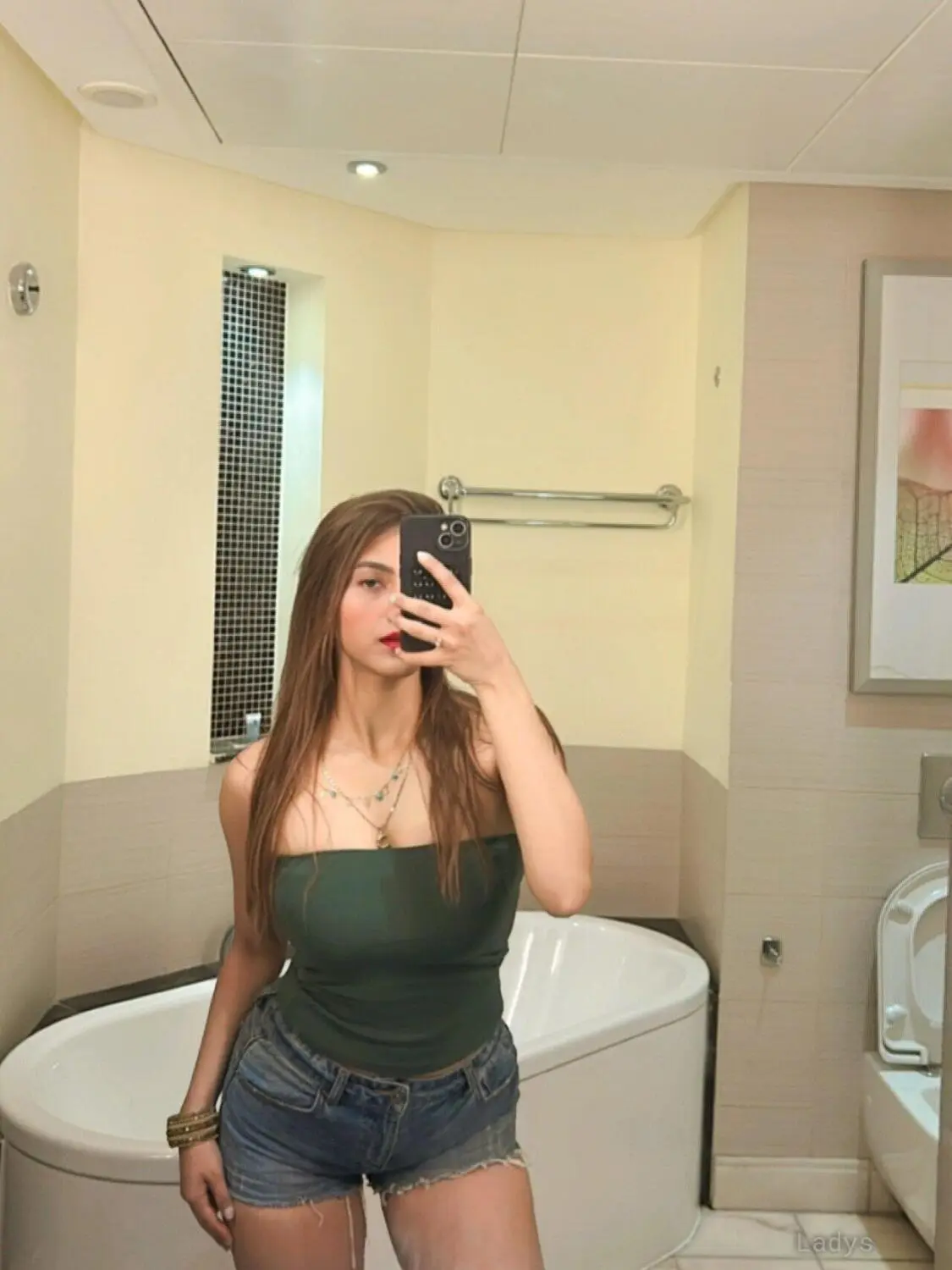 Rubian, 23 years beautiful nude Dubai escorts girl, height 169 sm, Weight  kg