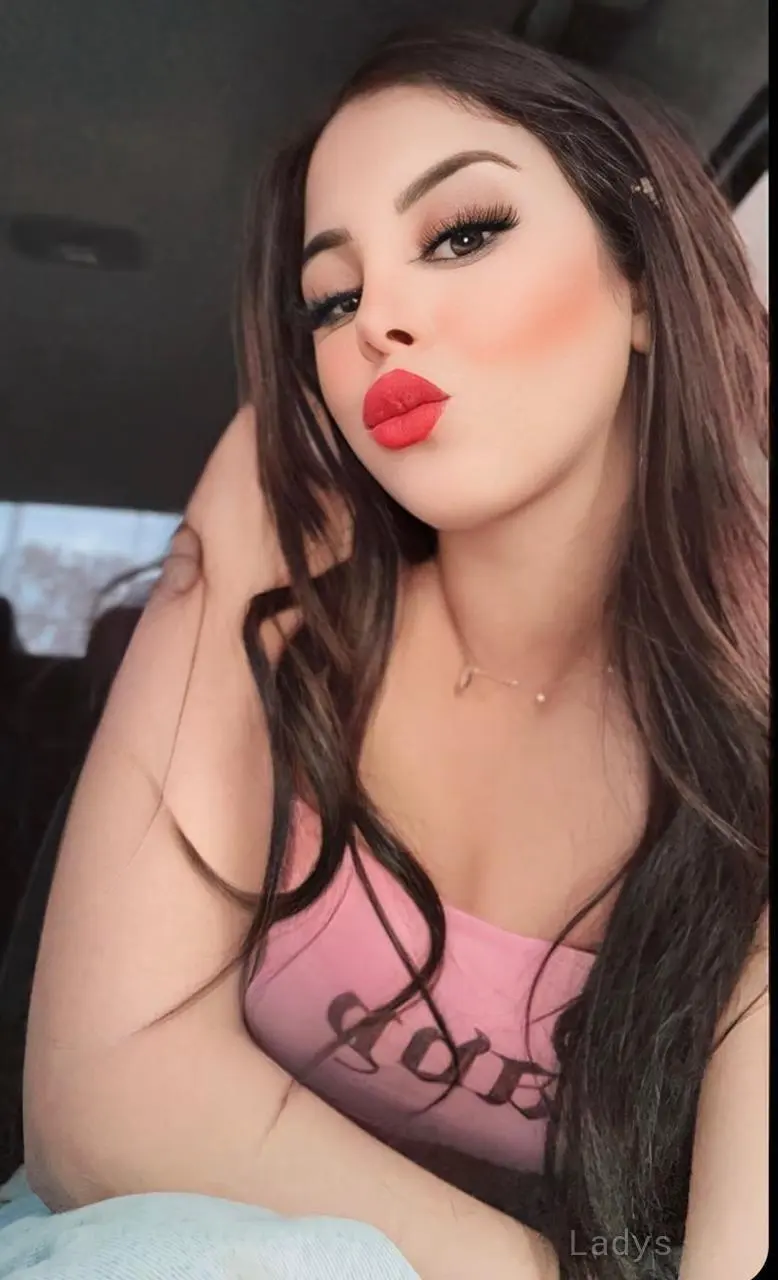 Sara Dubai Come Sex With Me, 21 years beautiful nude Dubai escorts girl, height 166 sm, Weight kg