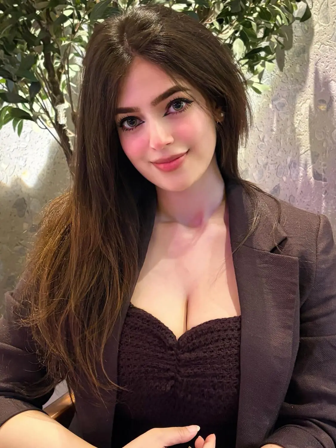 Shreya Indian +971585323515, 21 years beautiful nude Dubai escorts girl, height 164 sm, Weight 51 kg