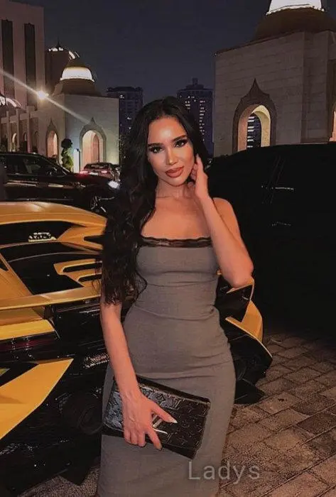 Tana, 33 years beautiful nude Dubai escorts girl, height 167 sm, Weight 57 kg