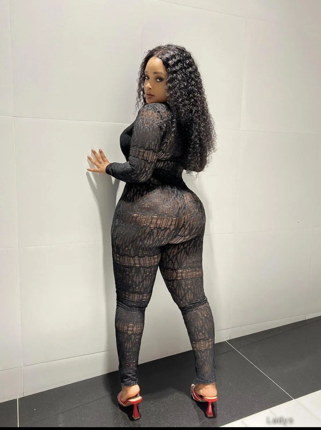 Ciara, 23 years hot nedes Dubai rscorts girl, height 161 sm, Weight  kg