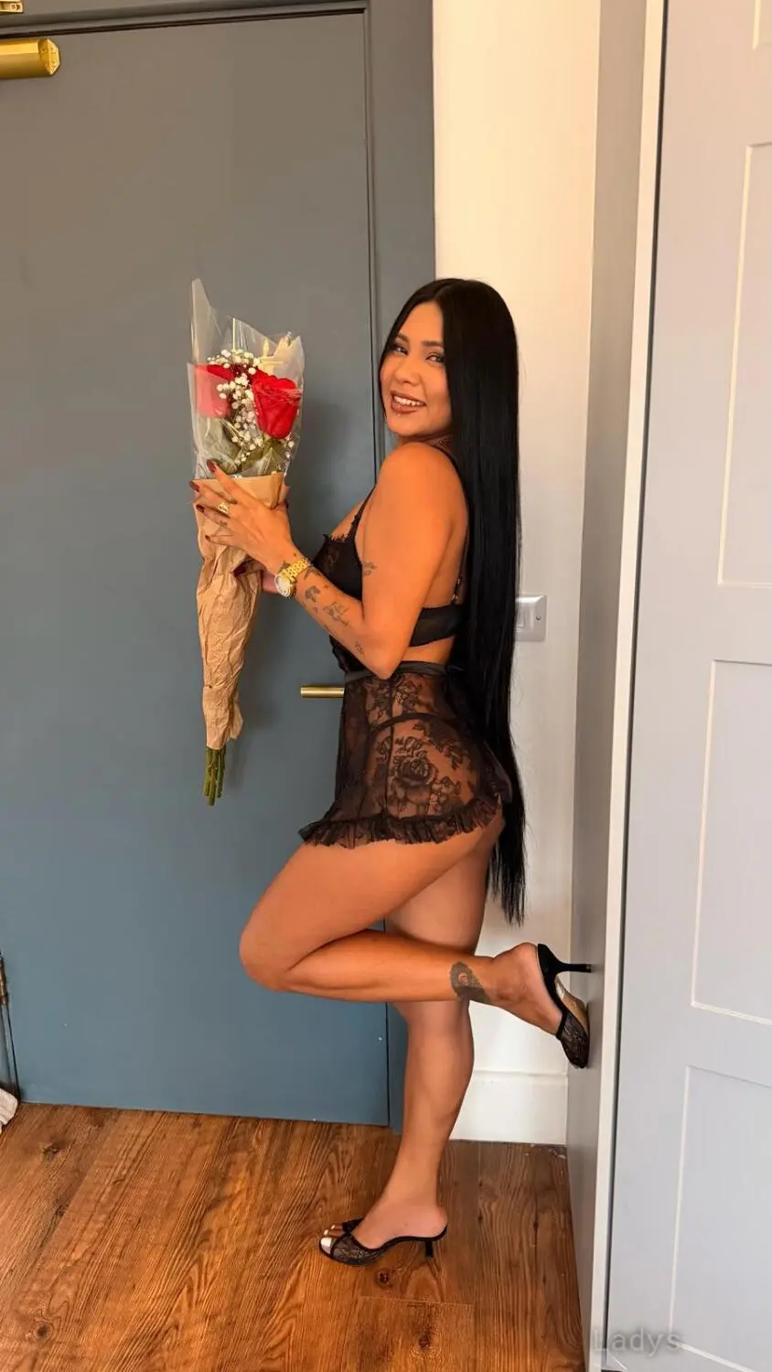 Radaasa, 23 years old Dublin escort girl with big tits, height 158 sm, Weight 55 kg