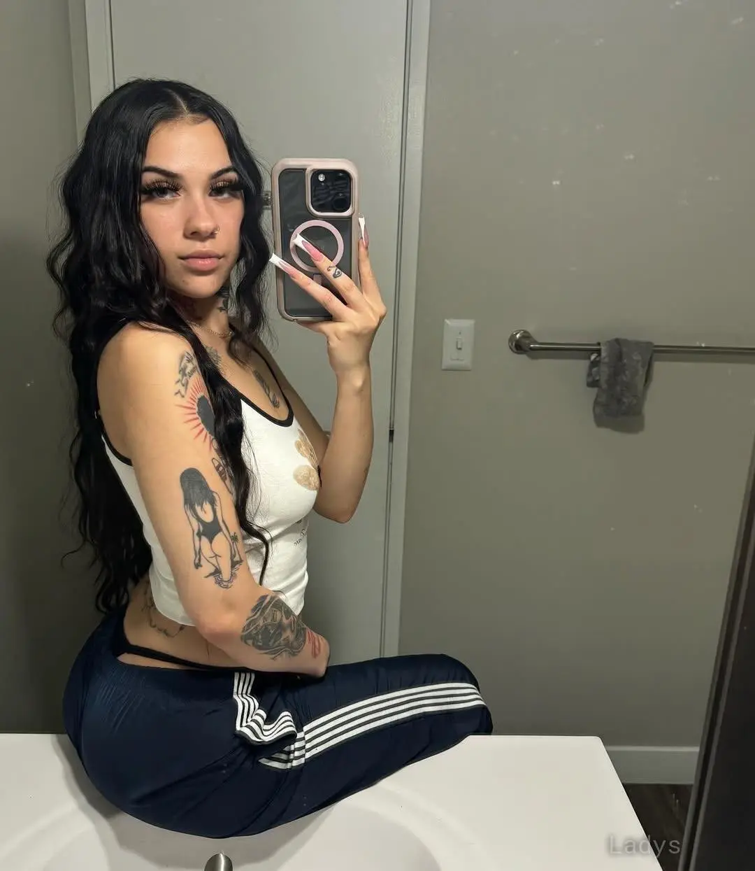 Kayla, 30 years old Dubuque escort girl with big tits, height 170 sm, Weight 64 kg-1