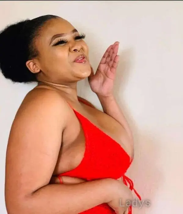 Shanice, 24 years beautiful nude Durban escorts girl, height 153 sm, Weight 71 kg