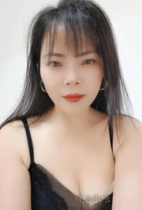 Yingying, 31 years beautiful nude Durres escorts girl, height 168 sm, Weight 50 kg