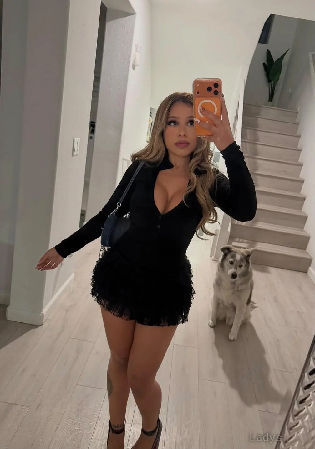 Shyla, 24 years beautiful nude Edison escorts girl, height 171 sm, Weight 40 kg